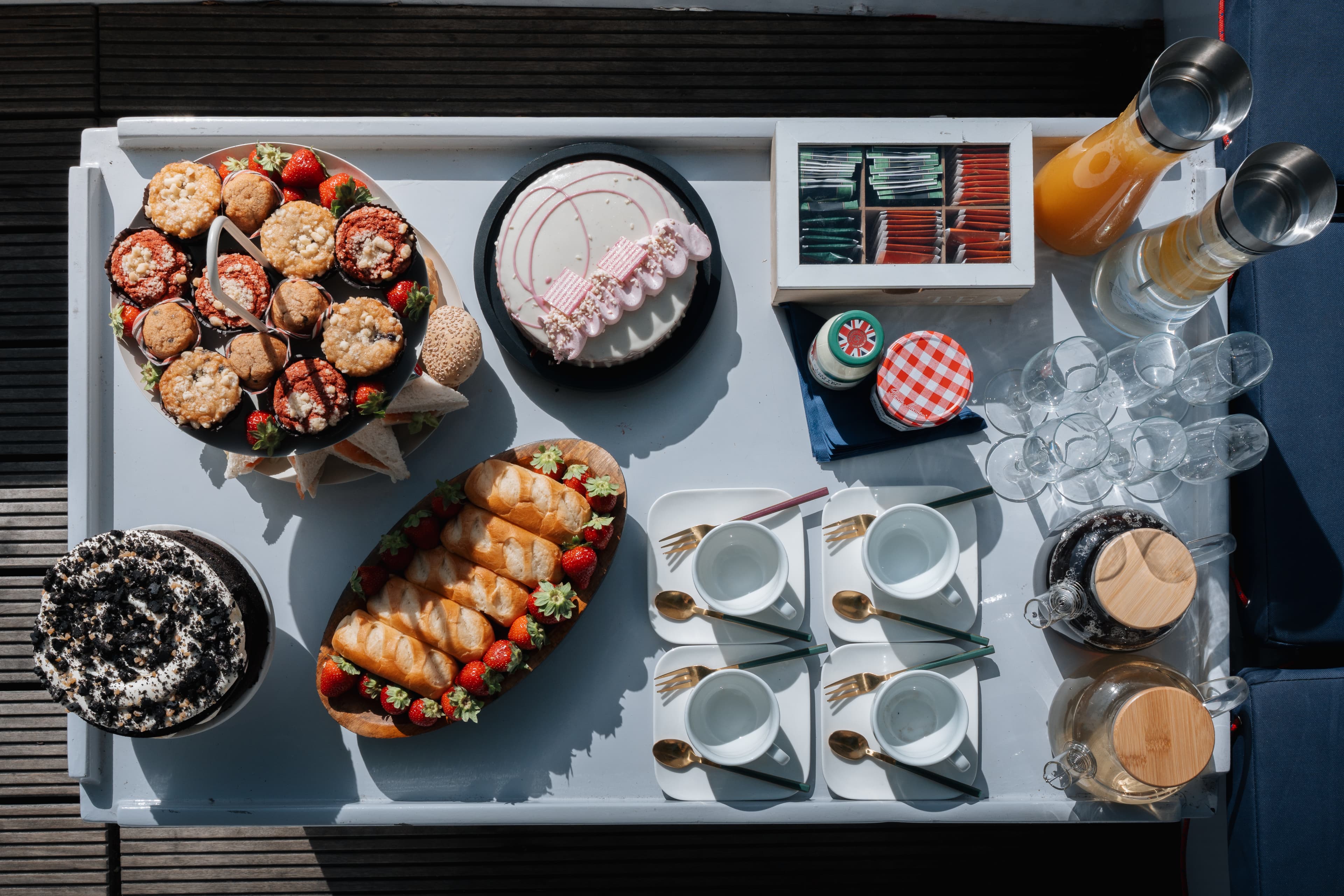 High Tea / High wine arrangement