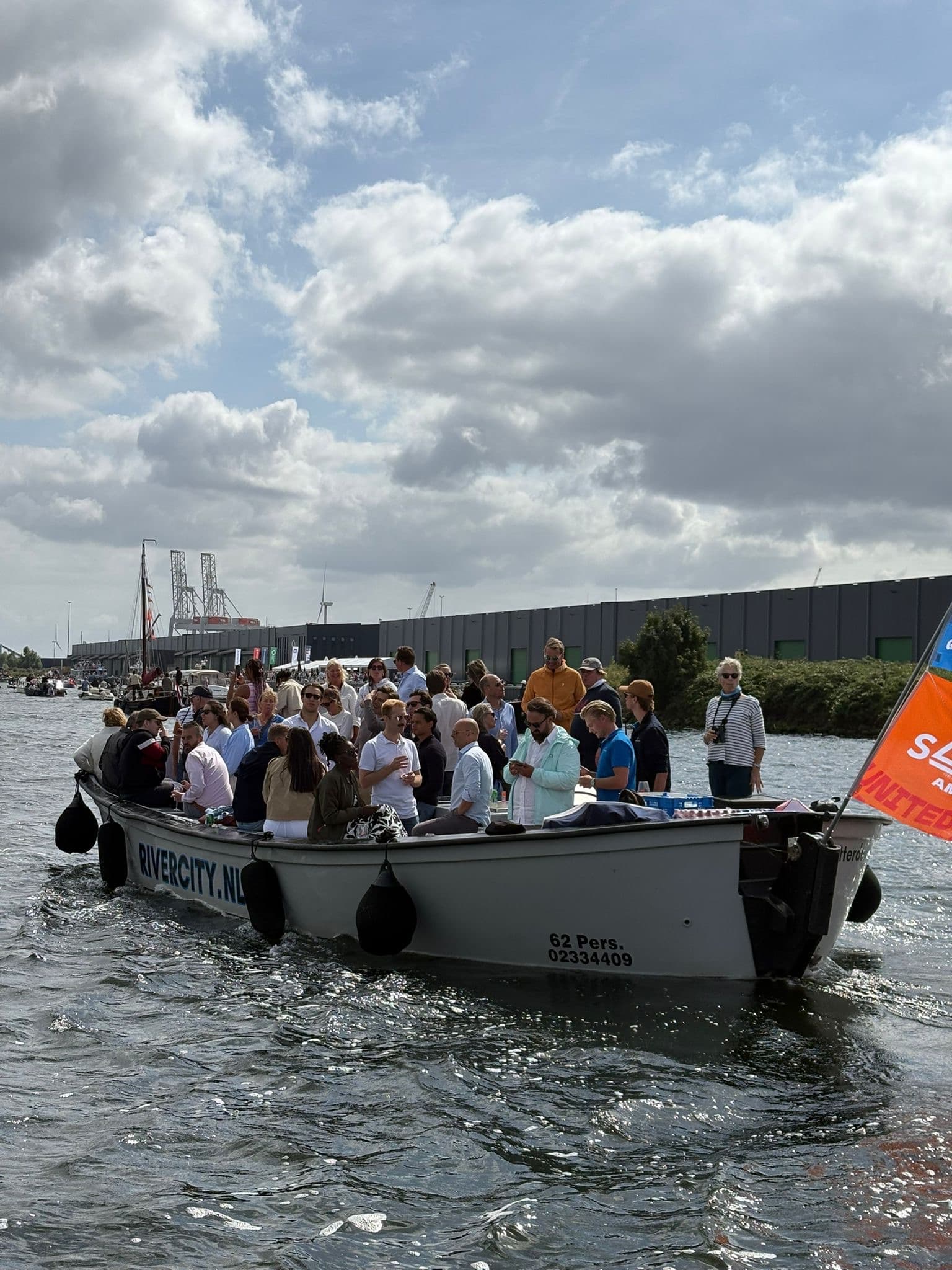 Jetserr varend tijdens Sail